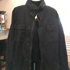 Gap Men’s Xl black distressed 100% Cotton jacket